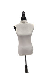 The M Sleeveless Turtleneck