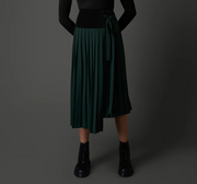 Zaikamoya | Pleated Tie Skirt in Green