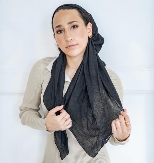 Bandana Bliss | Black Crinkle Pretied