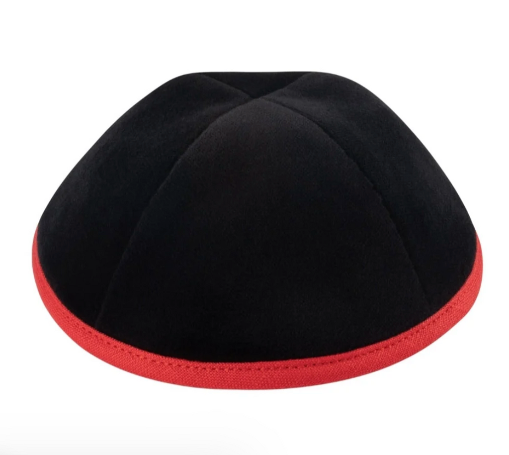 IKIPPAH | BLACK VELVET W/ RED RIM YARMULKE