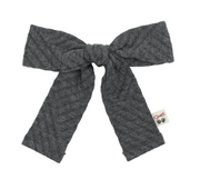 Heirloom Bows | Quilted Medium Bow